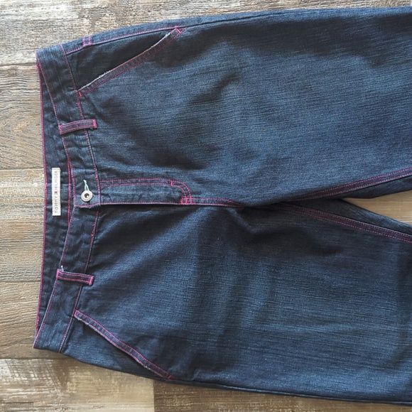 TOMMY HILFIGER bootcut Trouser style jeans dark wash denim pink stitching sz 10 - Picture 3 of 12